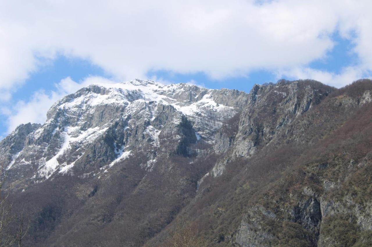 Mountain View Resort Gusinje Экстерьер фото