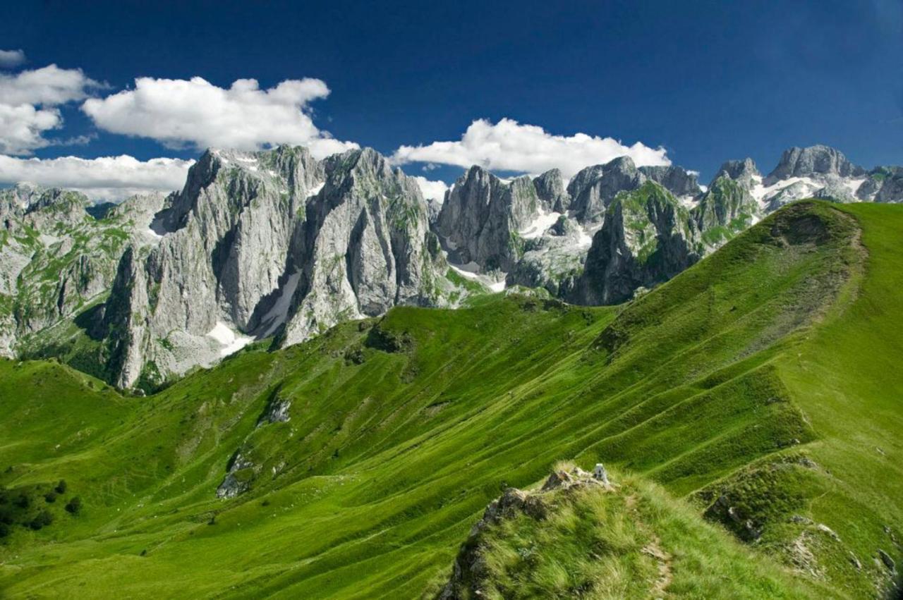 Mountain View Resort Gusinje Экстерьер фото